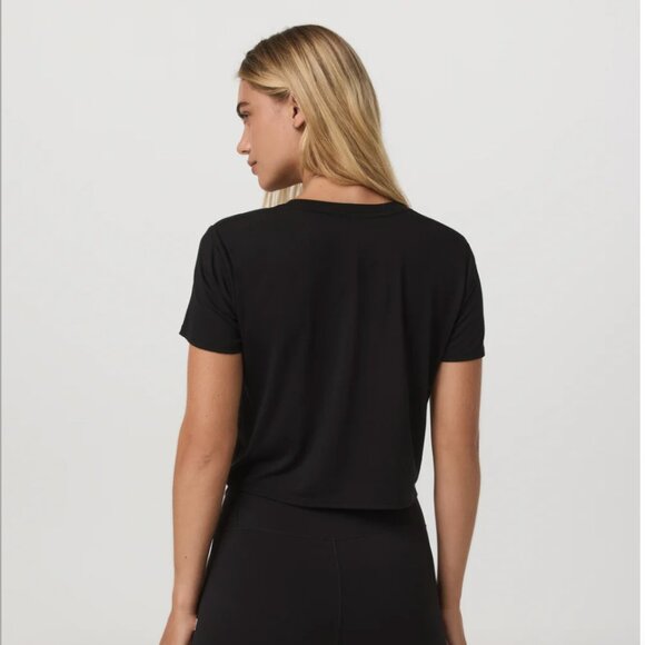 EUC Vuori "The Shine" Tee T-Shirt Short Sleeve Cropped Logo (Tan) - Picture 11 of 11